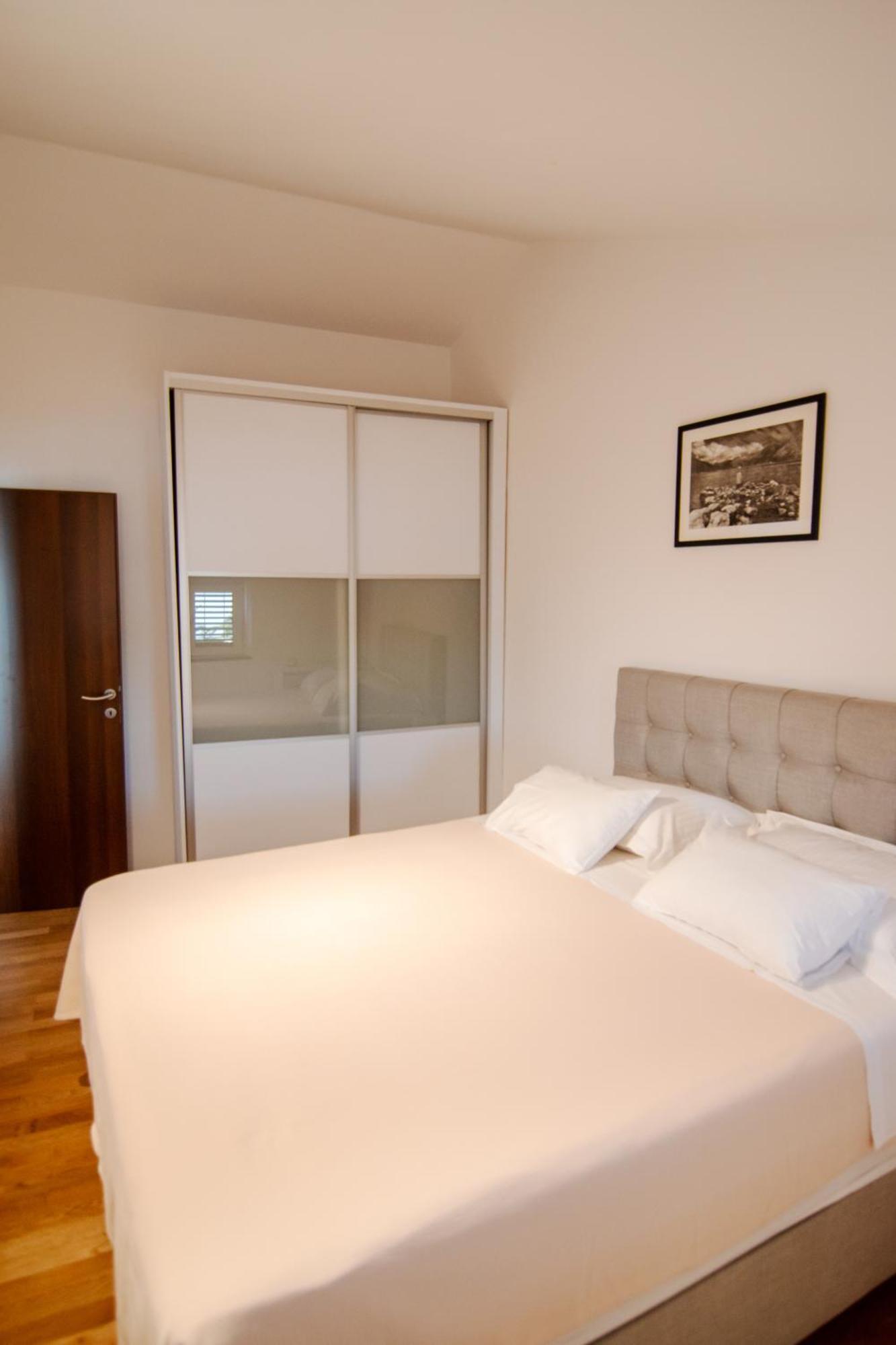 City Center Apartments Tivat Eksteriør billede