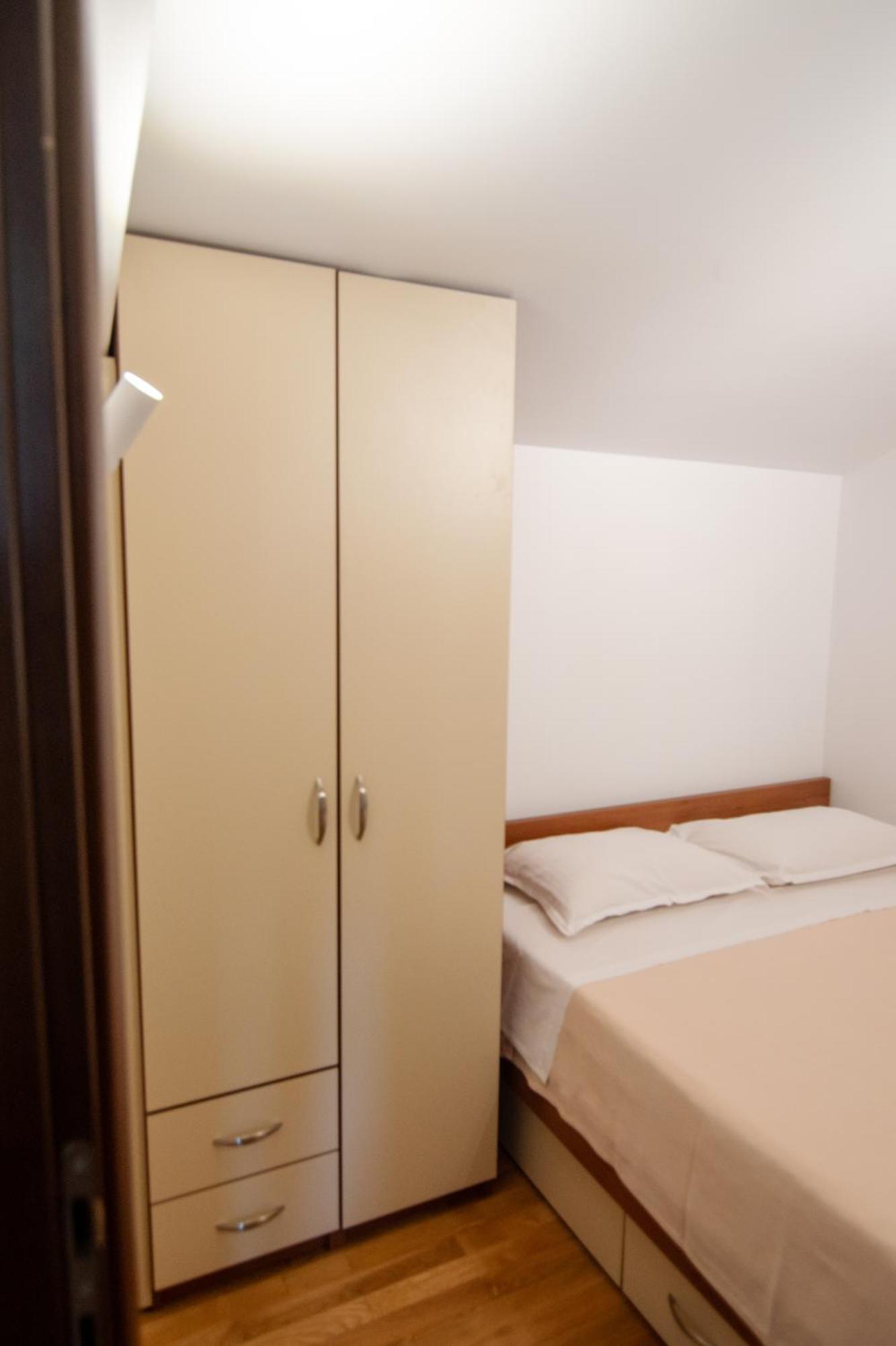 City Center Apartments Tivat Eksteriør billede